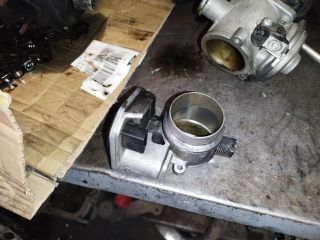 bontott BMW 7 Fojtószelep (Elektromos)