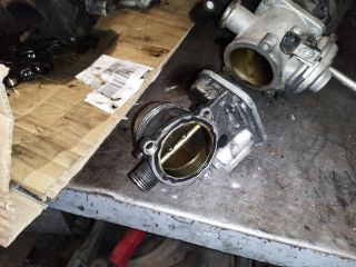 bontott BMW 7 Fojtószelep (Elektromos)