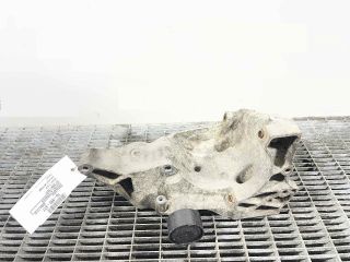 bontott BMW 7 Generátor Tartó Bak