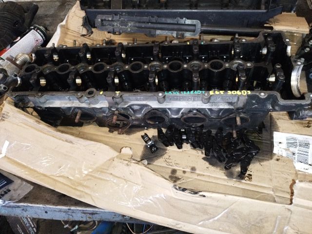 bontott BMW 7 Hengerfej