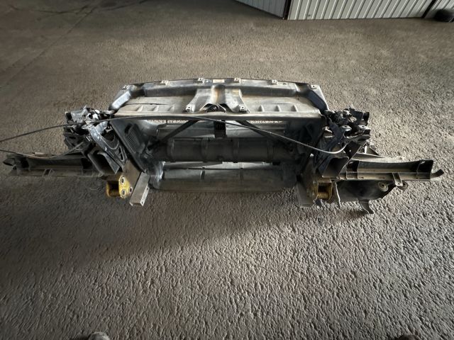 bontott BMW 7 Homlokfal (Üres lemez)