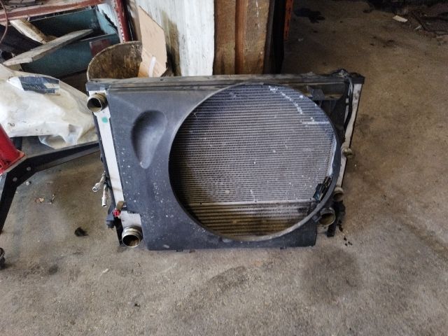 bontott BMW 7 Hűtő Ventilátor(ok), Radiátor(ok) Szett