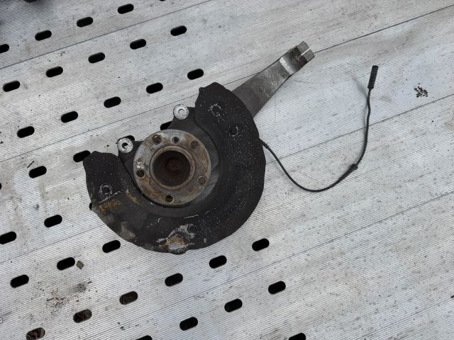 bontott BMW 7 Jobb első Csonkállvány Kerékaggyal