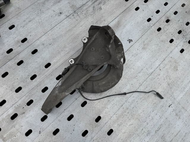 bontott BMW 7 Jobb első Csonkállvány Kerékaggyal