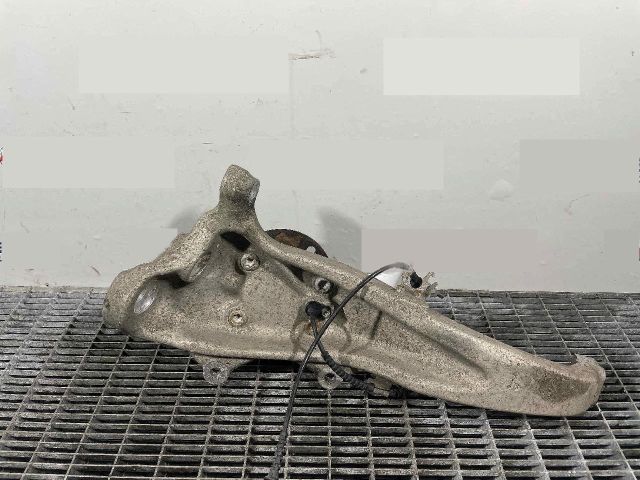 bontott BMW 7 Jobb első Csonkállvány