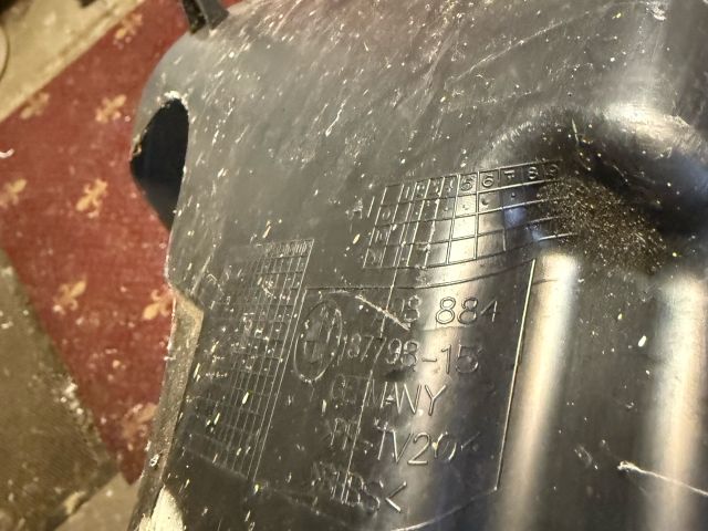 bontott BMW 7 Jobb első Fék Hűtő Cső