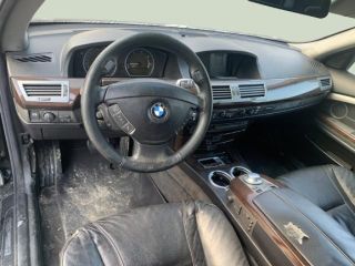 bontott BMW 7 Jobb hátsó Rugó