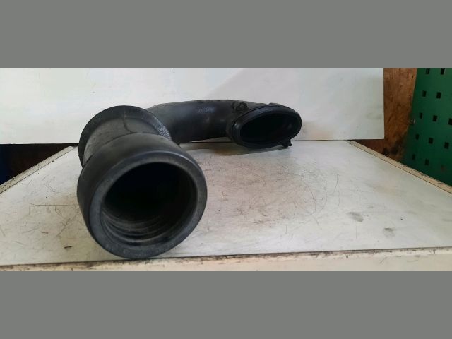 bontott BMW 7 Légbeömlő Cső