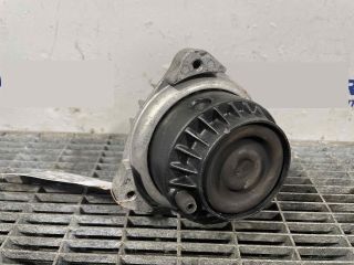 bontott BMW 7 Motor Tartó Bak (Pozíciófüggetlen)