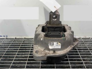 bontott BMW 7 Motor Tartó Bak (Pozíciófüggetlen)