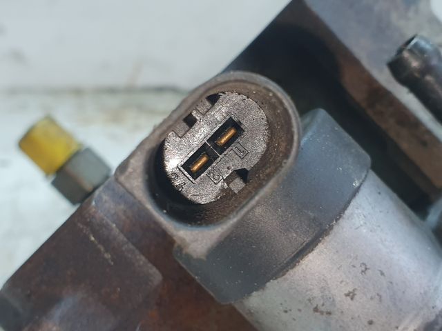 bontott BMW 7 Nagynyomású Szivattyú