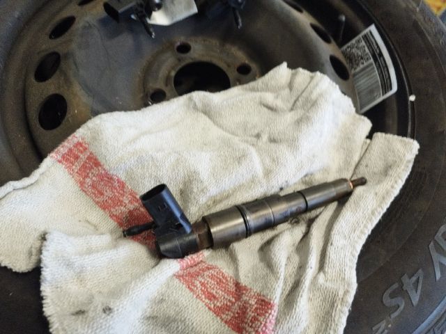 bontott BMW 7 Porlasztó (1 db)