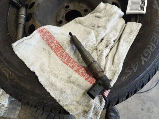 bontott BMW 7 Porlasztó (1 db)