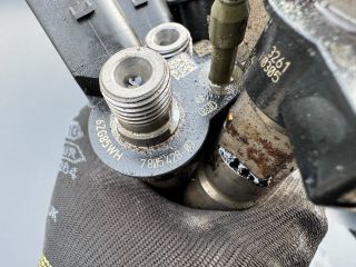 bontott BMW 7 Porlasztó Sor / Híd