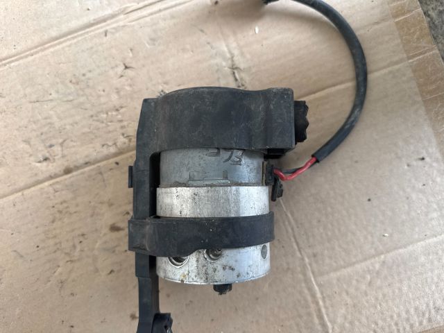 bontott BMW 7 Vákumpumpa