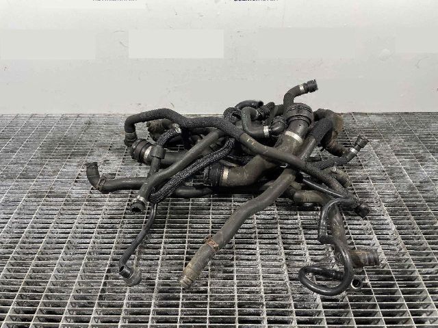 bontott BMW 7 Vízcső