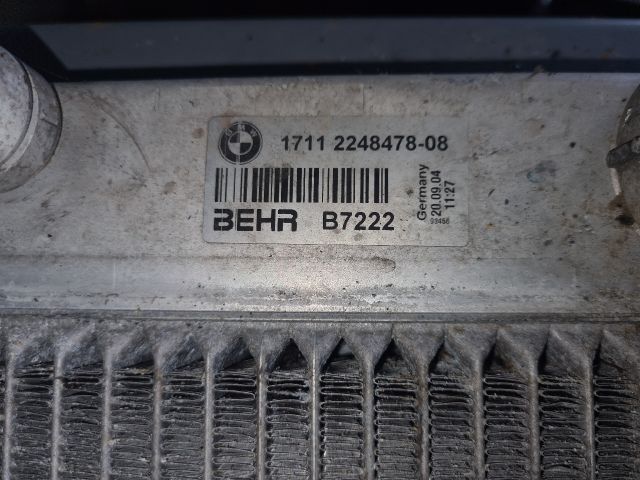 bontott BMW 7 Vízhűtő Radiátor (Klímás)