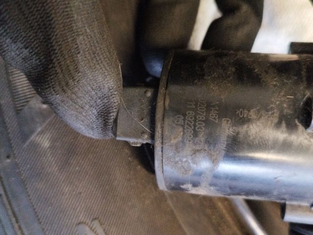 bontott BMW 7 Vízpumpa