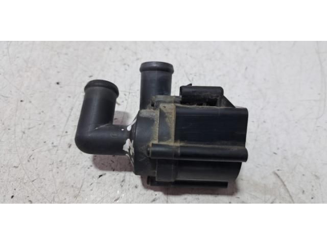 bontott BMW 7 Vízpumpa