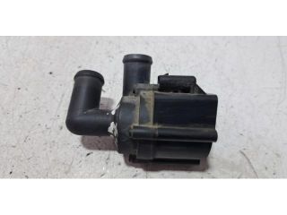 bontott BMW 7 Vízpumpa