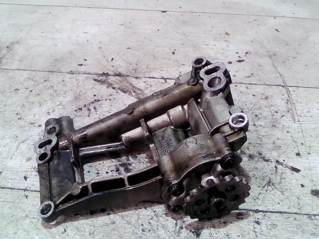 bontott BMW 7 Olajszivattyú