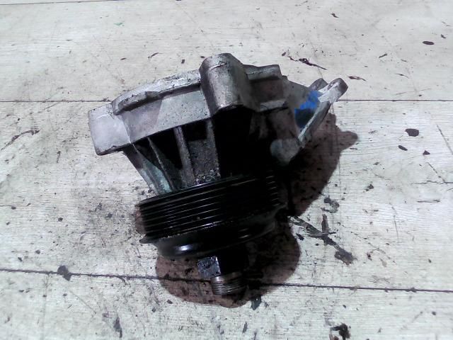 bontott BMW 7 Vízpumpa