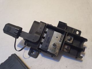 bontott BMW 7 Biztosítéktábla Motortér