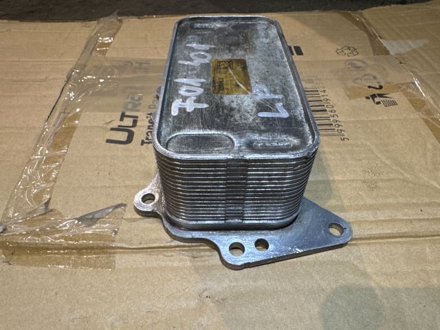 bontott BMW 7 Olajhűtő