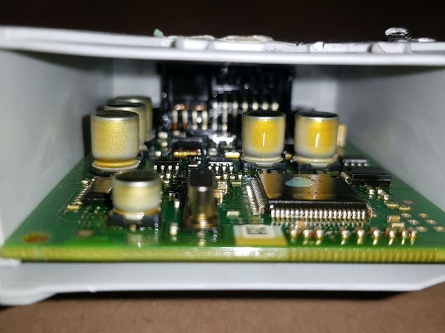 bontott BMW 7 Szervó Szivattyú Elektronika