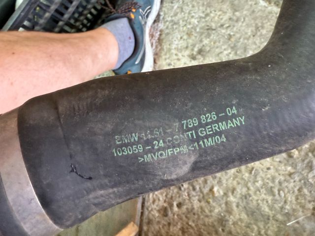 bontott BMW 7 Turbócső