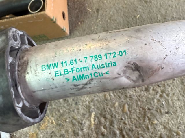 bontott BMW 7 Turbócső