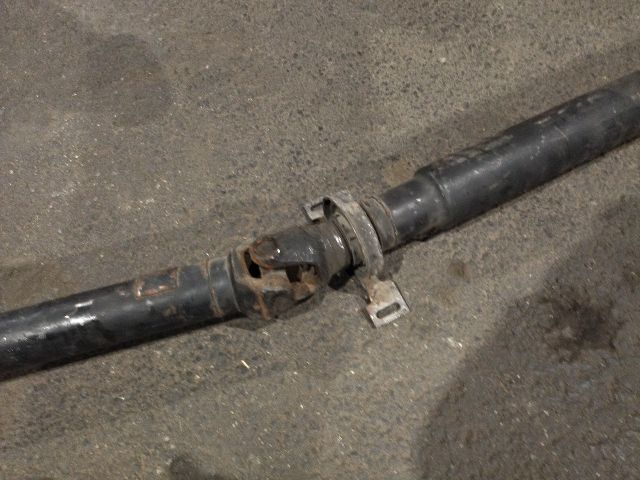 bontott BMW 7 Kardántengely