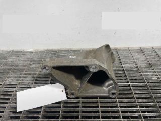 bontott BMW 7 Motor Tartó Bak Bal