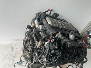 bontott BMW 7 Motor (Fűzött blokk hengerfejjel)