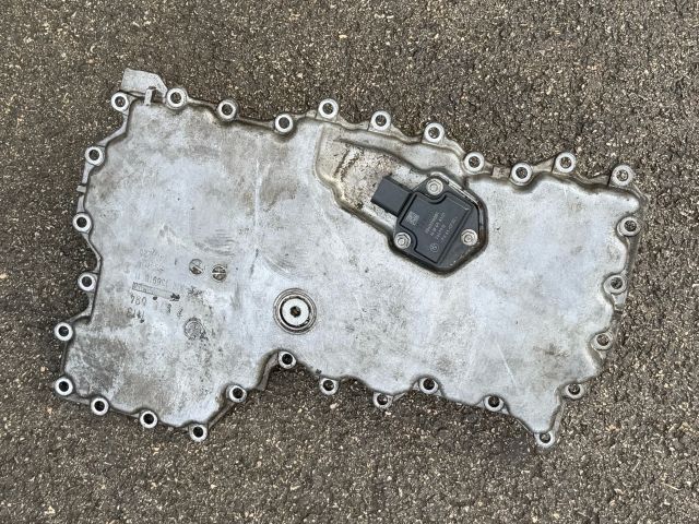 bontott BMW 7 Olajteknő