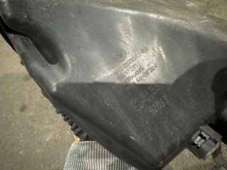 bontott BMW 7 Kiegyenlítő Tartály