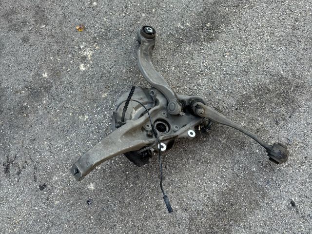 bontott BMW 7 Bal első Csonkállvány Kerékaggyal