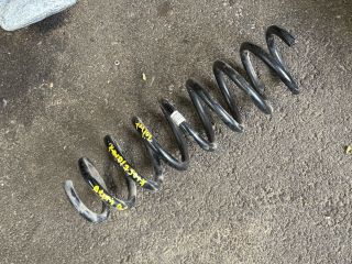 bontott BMW 7 Első Rugó