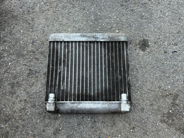 bontott BMW 7 Olajhűtő