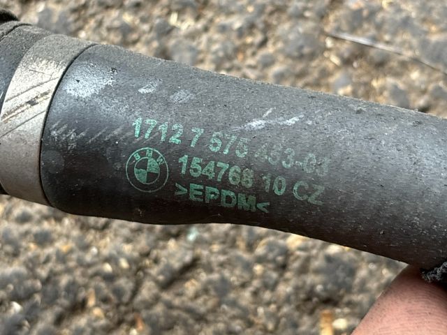 bontott BMW 7 Vízcső