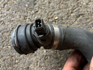 bontott BMW 7 Vízcső