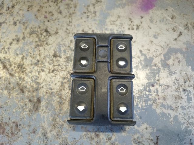 bontott BMW 7 Ablakemelő Kapcsoló Négyes / Kettes