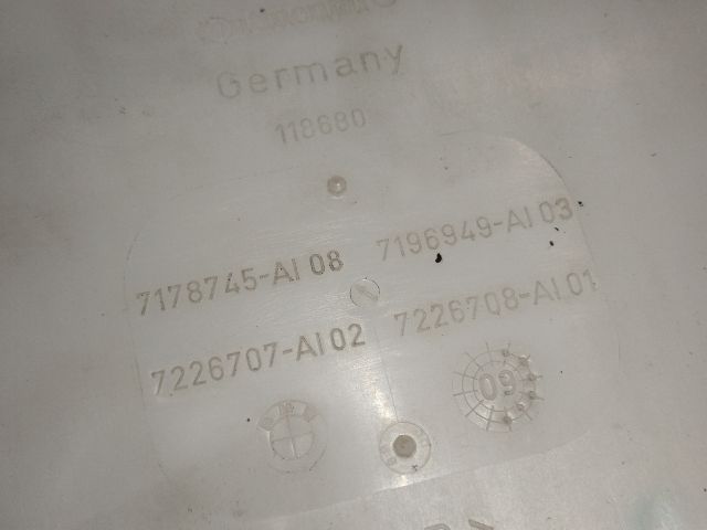 bontott BMW 7 Ablakmosó Tartály