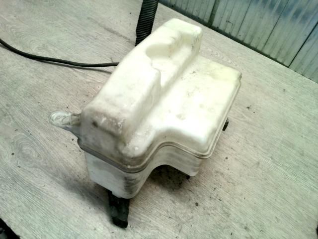 bontott BMW 7 Ablakmosó Tartály