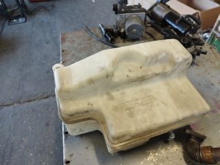 bontott BMW 7 Ablakmosó Tartály