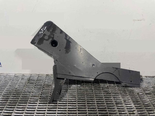 bontott BMW 7 Alsó Motorburkolat