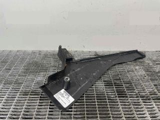 bontott BMW 7 Alsó Motorburkolat