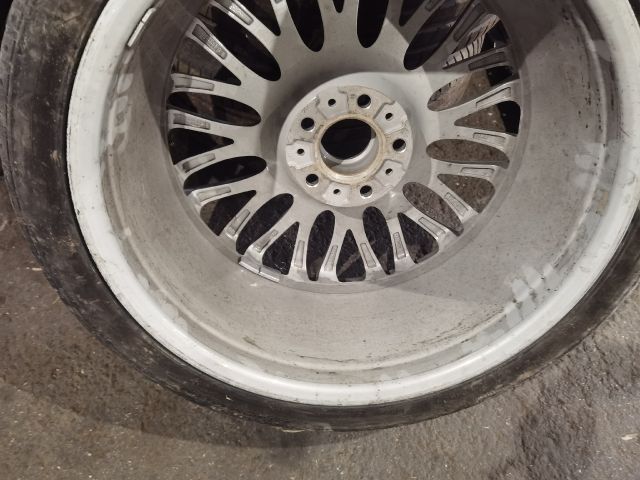 bontott BMW 7 Alufelni Gumival (1 db)