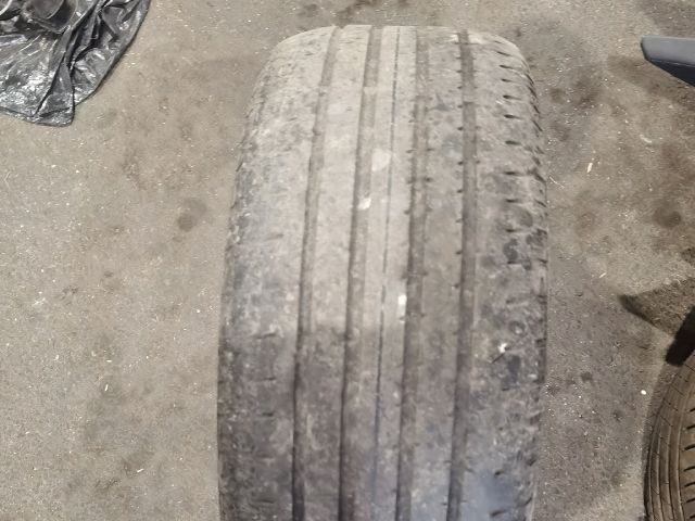 bontott BMW 7 Alufelni Gumival (1 db)