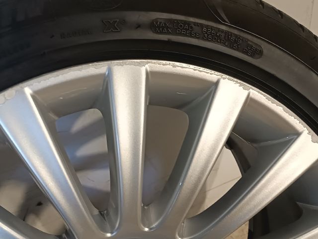 bontott BMW 7 Alufelni Szett Gumival